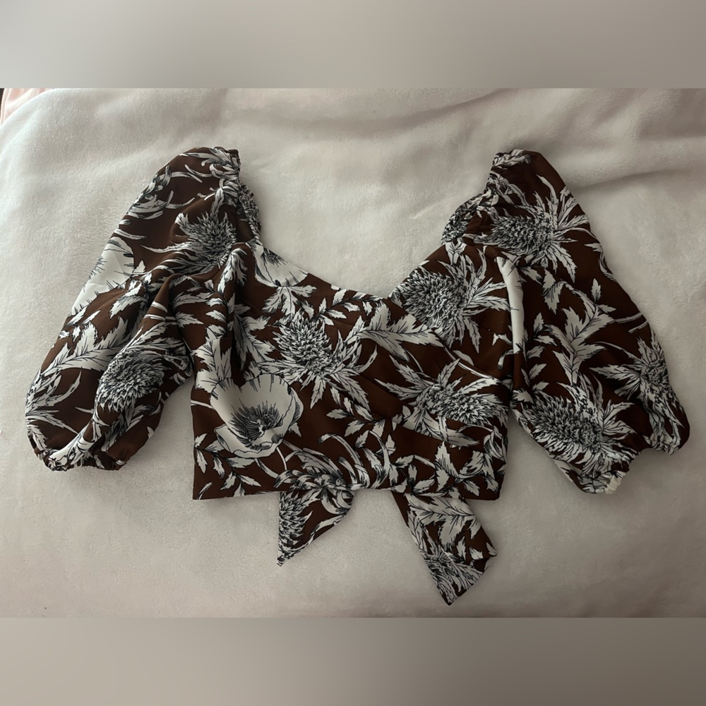 NWT EXPRESS Cropped Half-Sleeve Faux Wrap Bow Top